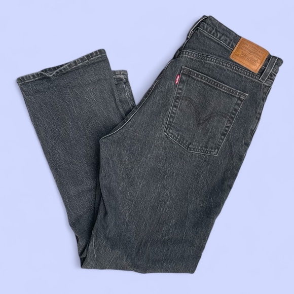 Levi’s Ribcage Straight Ankle Jeans - Picture 3 of 7
